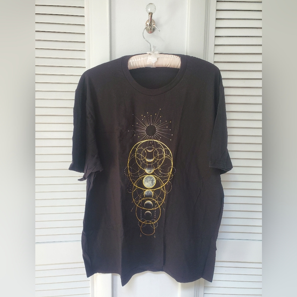 New Black and Gold Graphic Moon Phase Men's Shirt XL